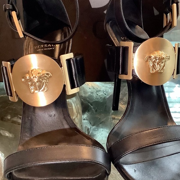 Versace Black Gold Medallion Sandals - Picture 3 of 10